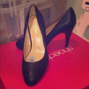 Navy blue Nine West heels